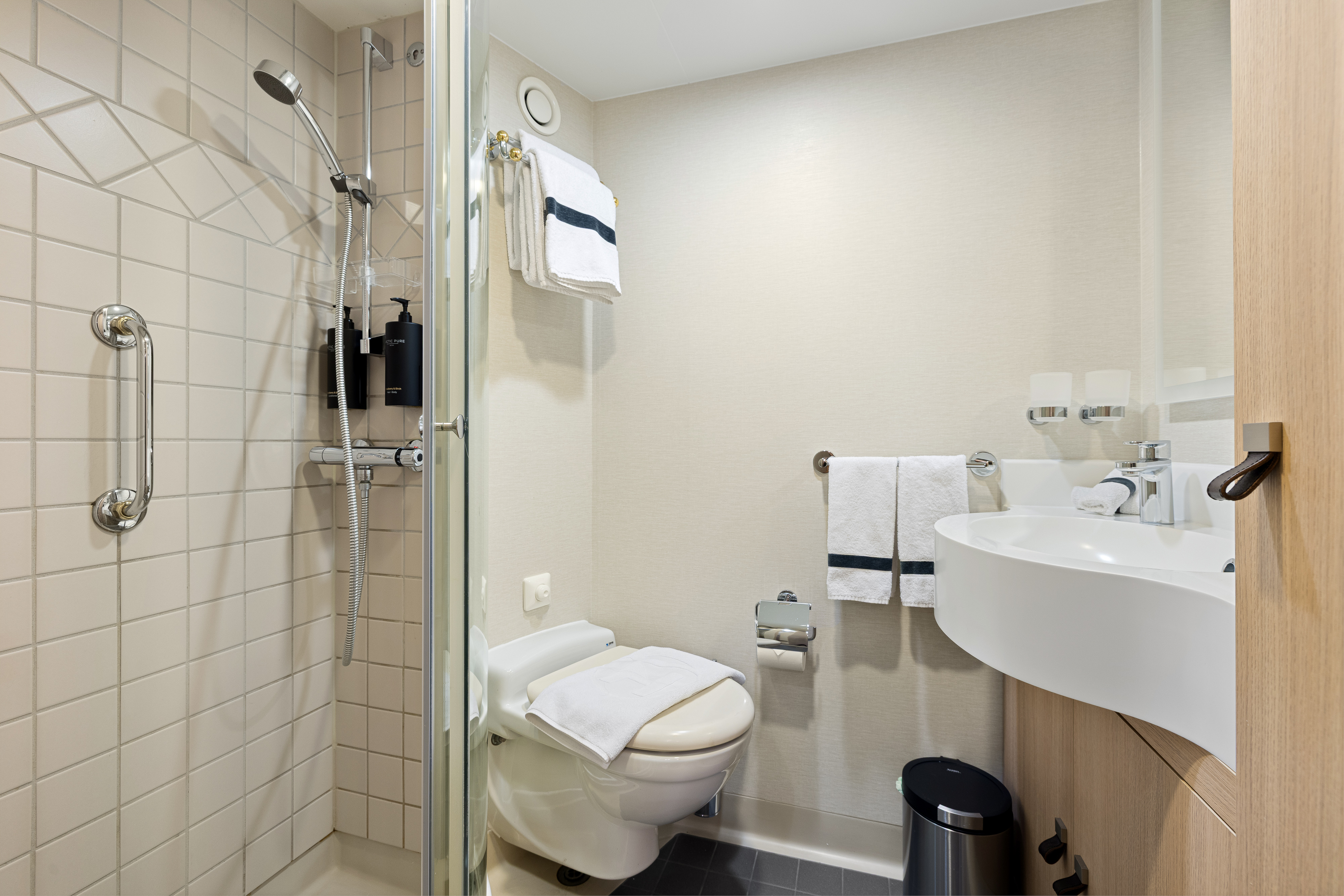 Expedition Suite | Grand Suite with balcony